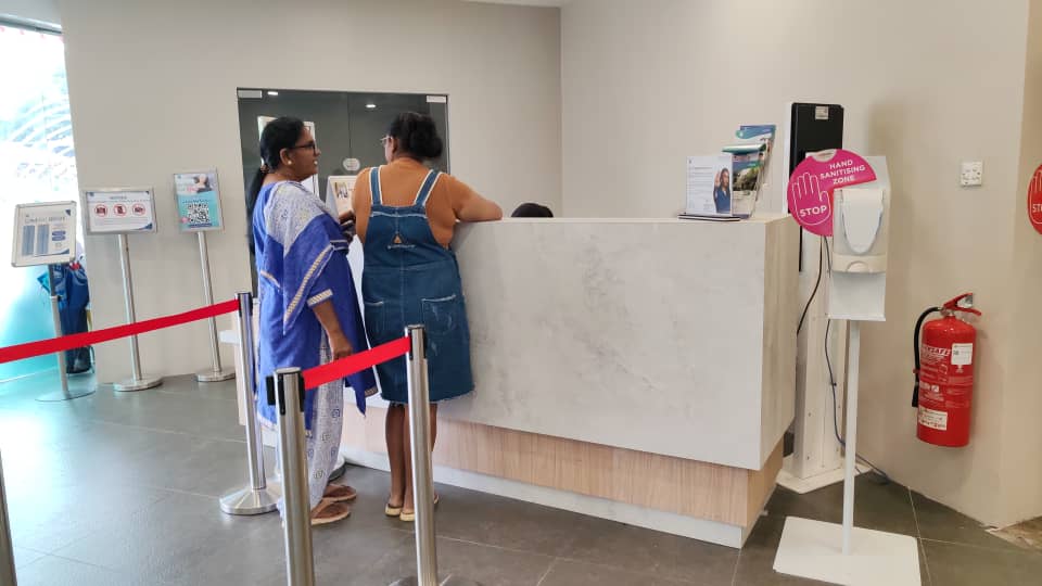 receptionist (gf) umsc receptionist (gf) umsc